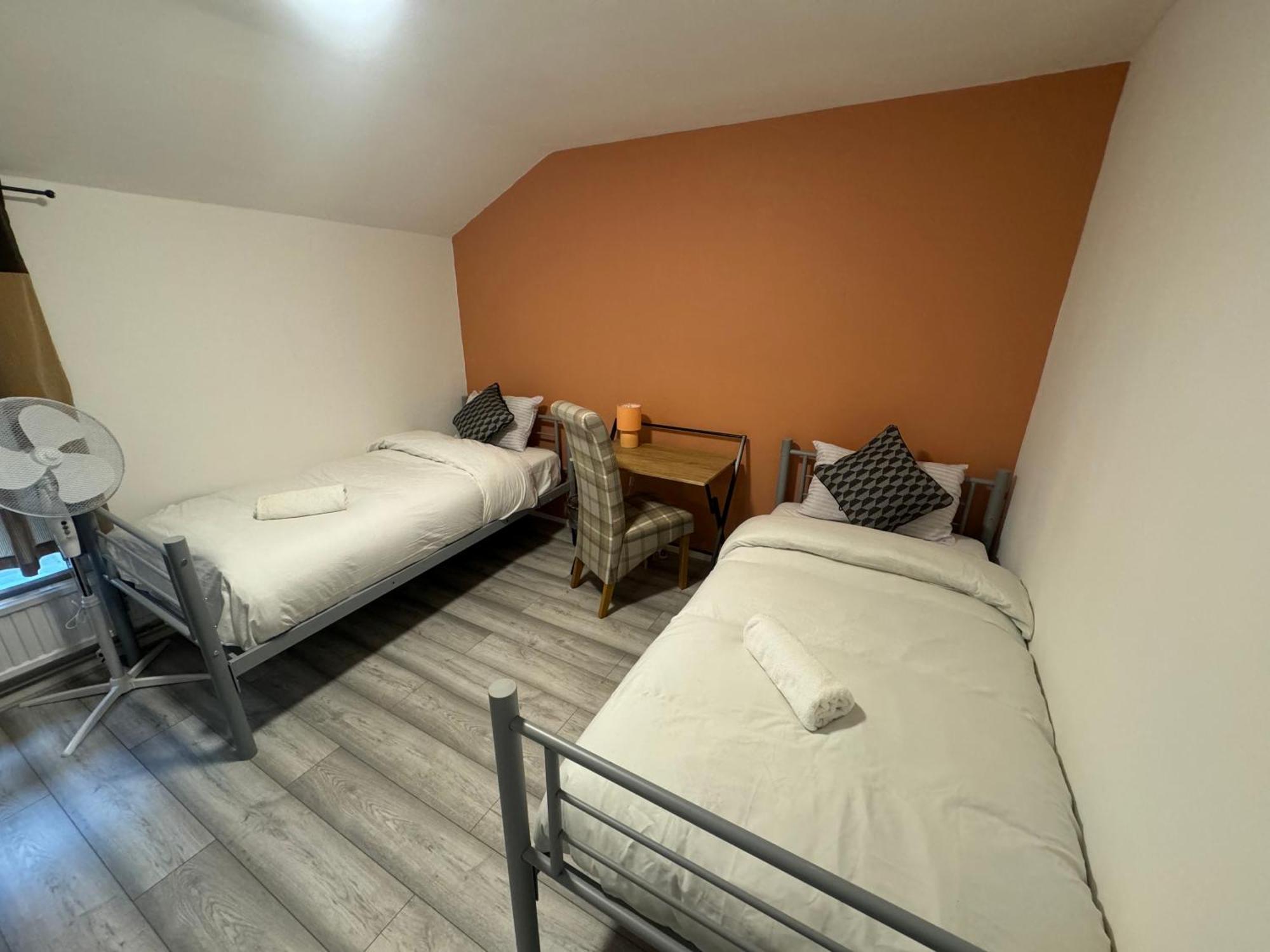 Tottenham Velvet Suites ロンドン エクステリア 写真